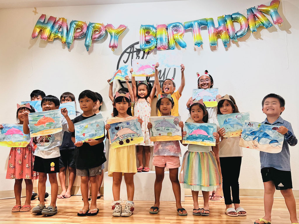 kids having a party at Art Tent Studio