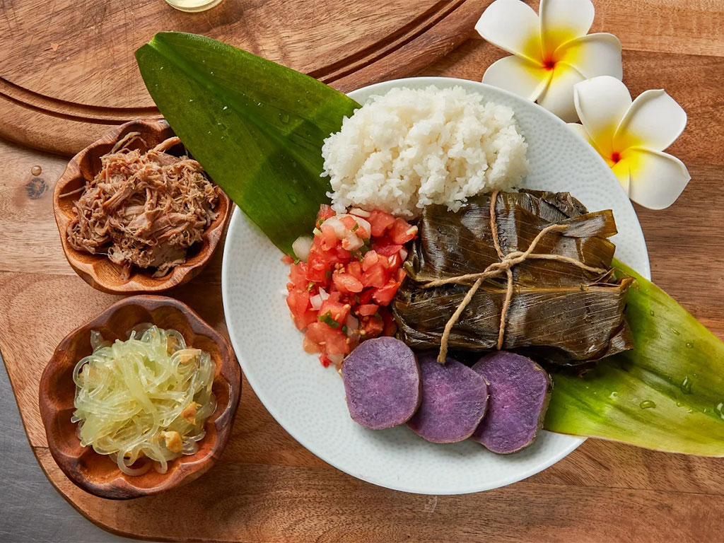 hawaiian catering from Yama's Fish Market