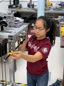 Sacred Hearts Academy student in a an engineering class