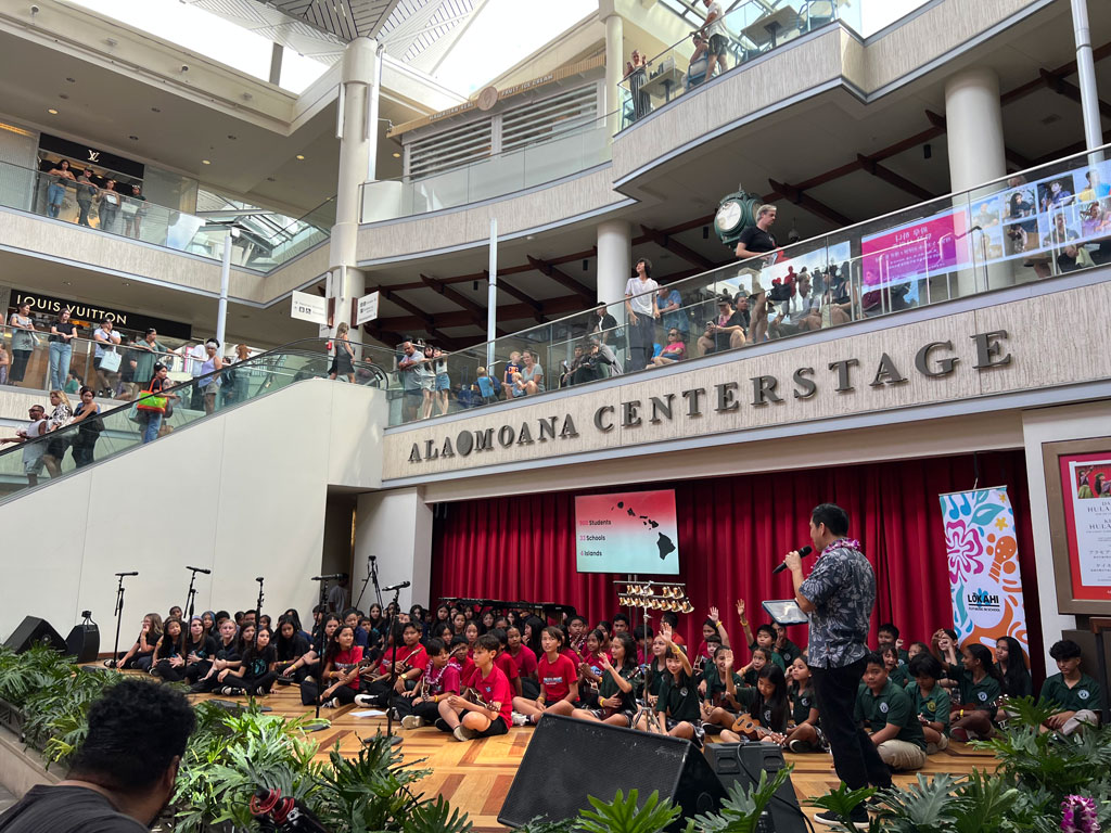 children performing at Ala Moana Centerstage