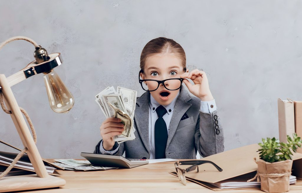How 10 Minutes a Week of Money Talk Can Change Your Child’s Future