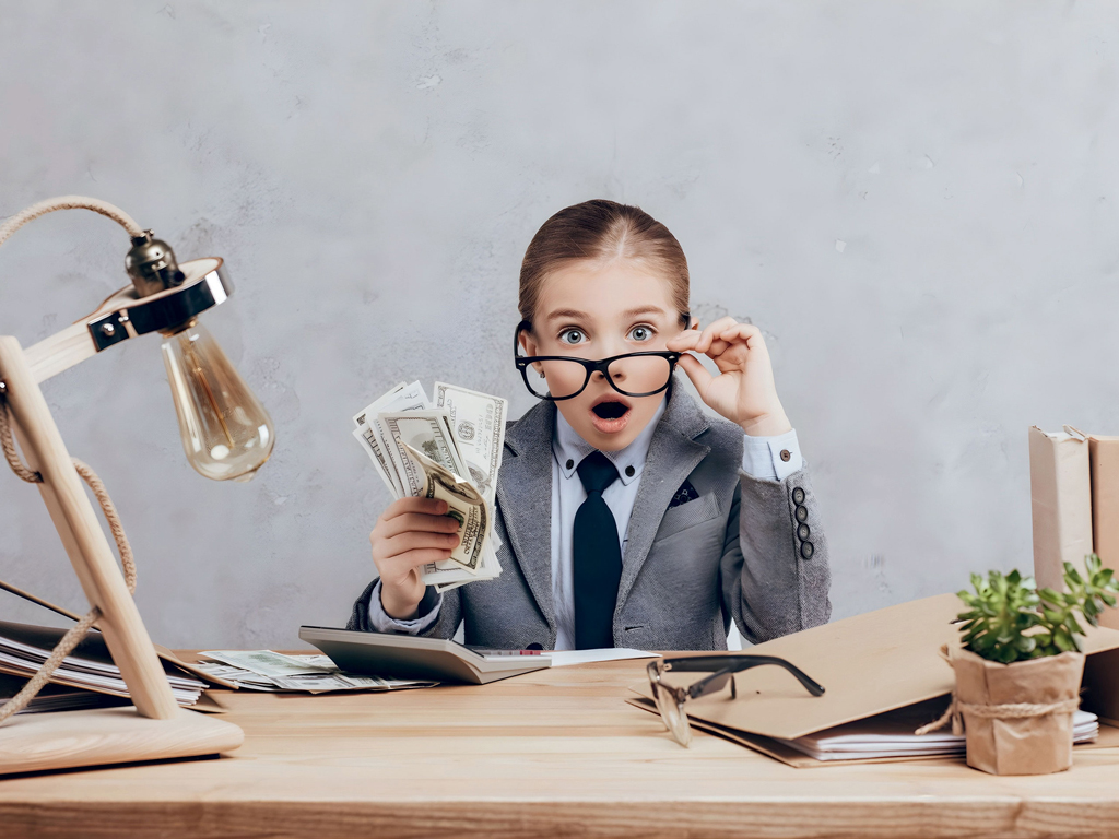 How 10 Minutes a Week of Money Talk Can Change Your Child’s Future